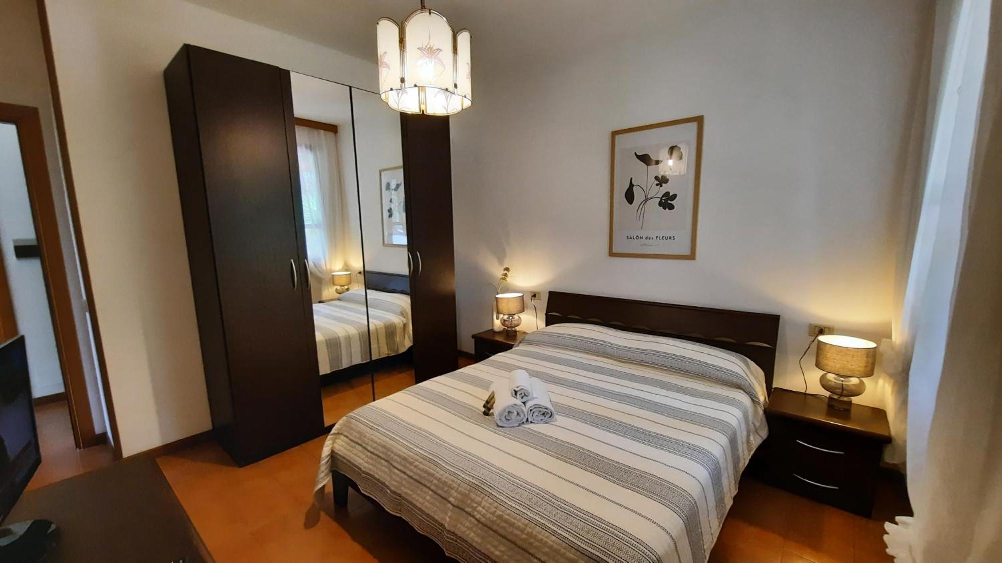Elisa Holidays Apartments Puegnago del Garda Exterior photo