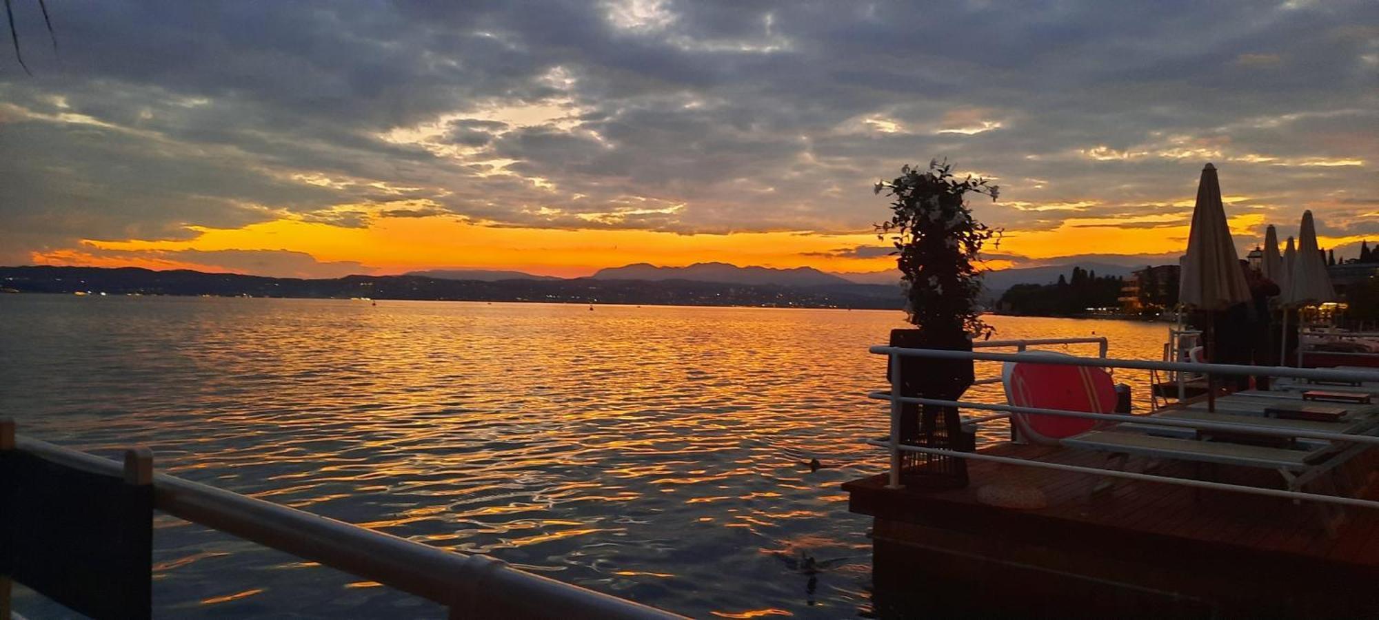 Elisa Holidays Apartments Puegnago del Garda Exterior photo