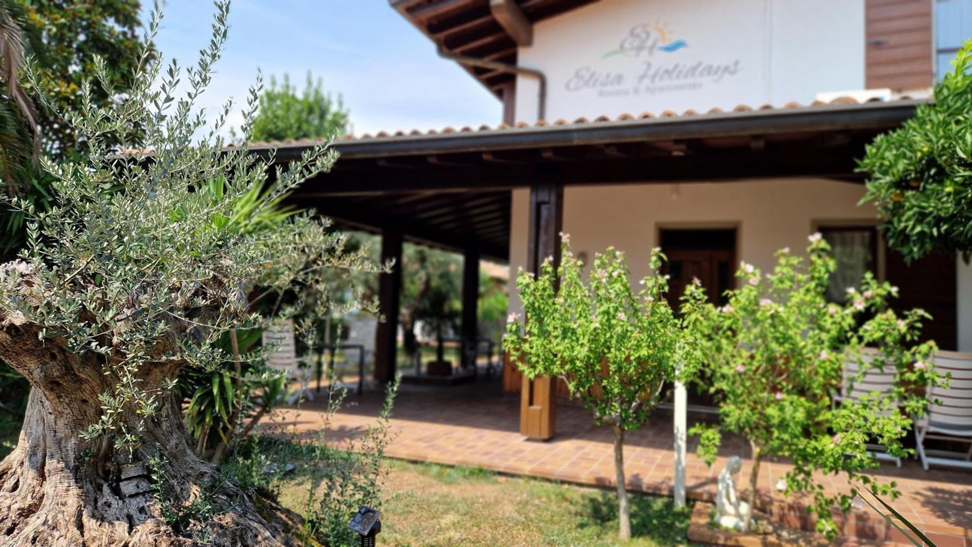 Elisa Holidays Apartments Puegnago del Garda Exterior photo